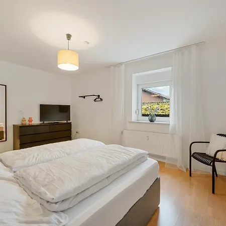 Lahnblick 3 Schlafzimmer, Parkplatz, Wlan Sterzhausen