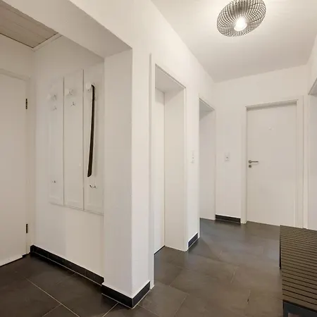 Appartement Lahnblick 3 Schlafzimmer, Parkplatz, Wlan Sterzhausen