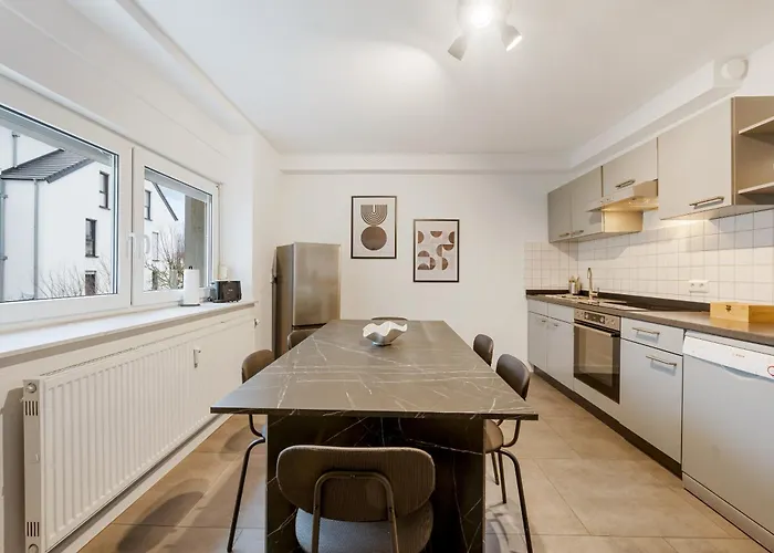 Lahnblick 3 Schlafzimmer, Parkplatz, Wlan Apartamento